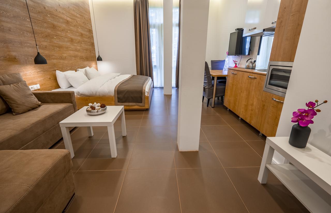 Luxury Apartments On Central Avenue 第比利斯 外观 照片